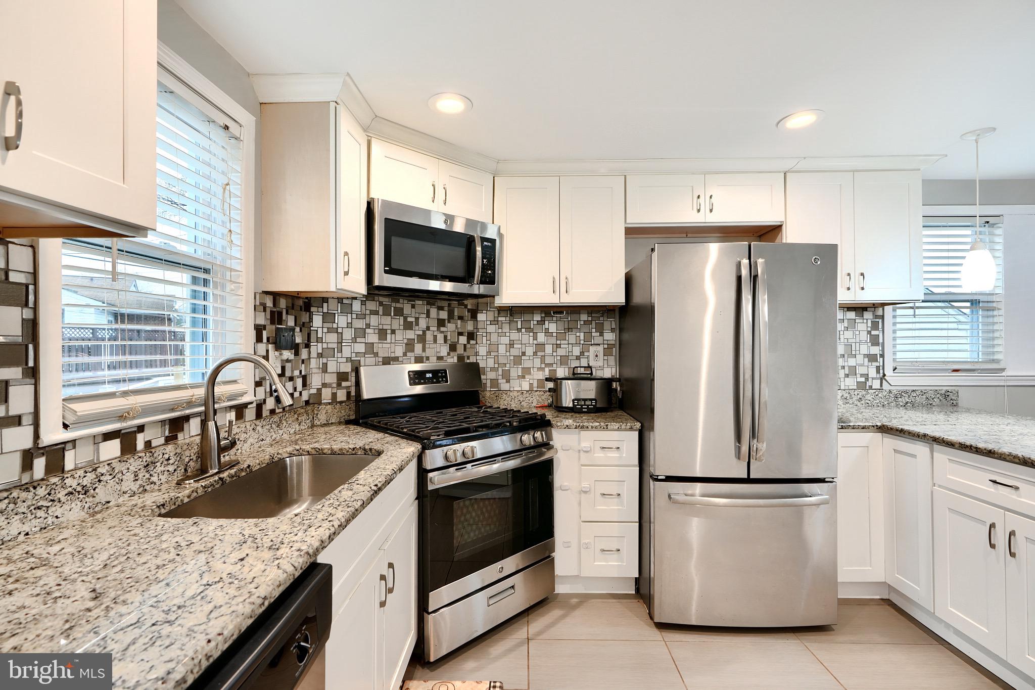 4225 Thorncliff Road Nottingham, MD 21236 - Photo 18 of 42 Gallery Image 18