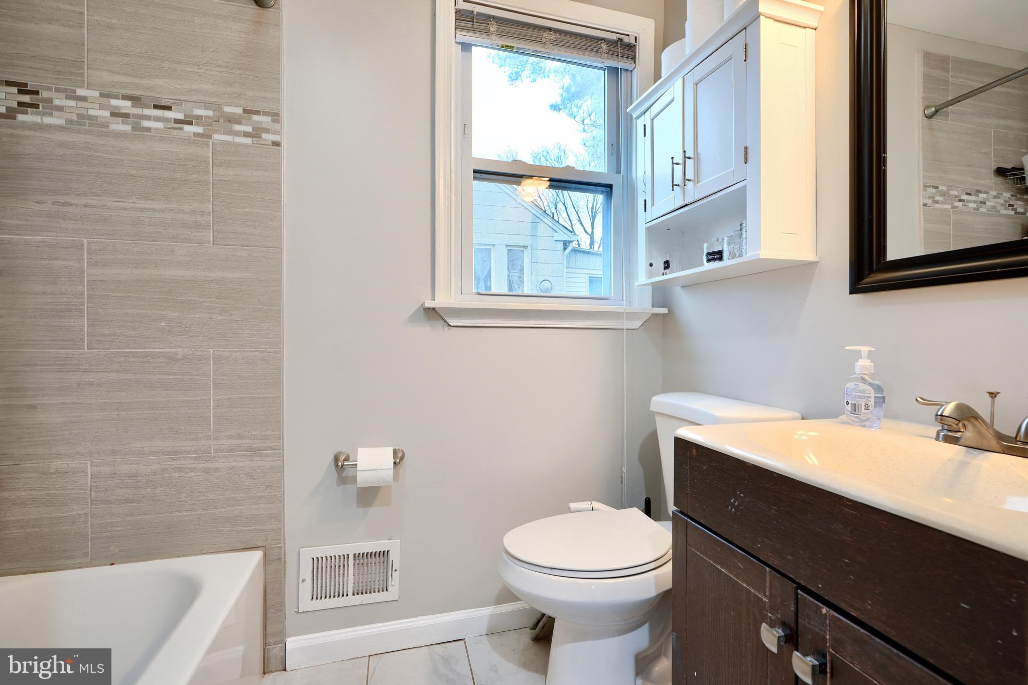 4225 Thorncliff Road Nottingham, MD 21236 - Photo 26 of 42 Gallery Image 26