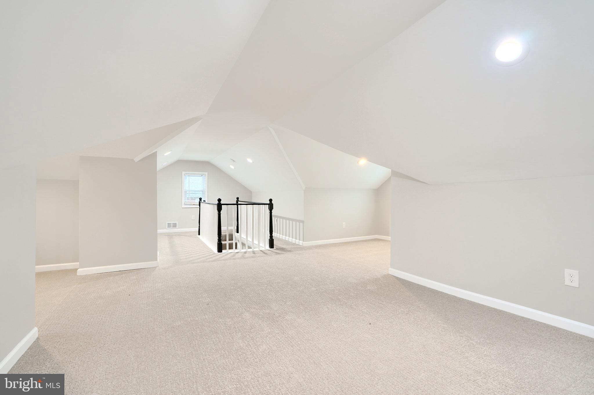 4225 Thorncliff Road Nottingham, MD 21236 - Photo 34 of 42 Gallery Image 34