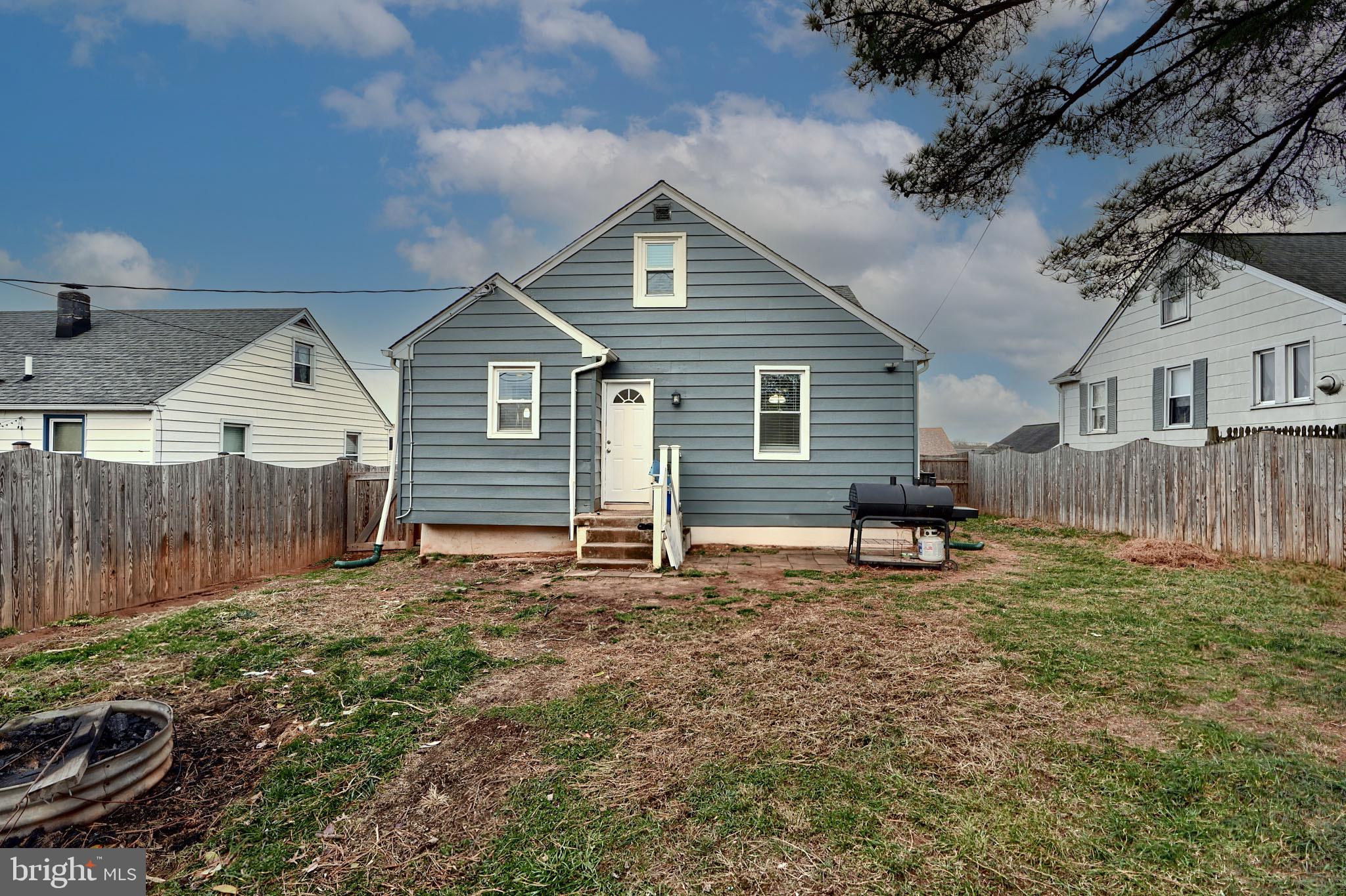4225 Thorncliff Road Nottingham, MD 21236 - Photo 9 of 42 Gallery Image 9