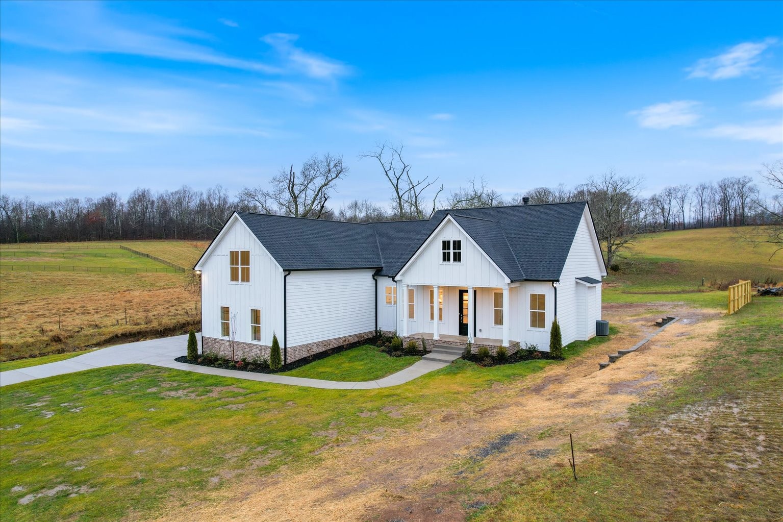 1788 Old Gallatin Road Portland, TN 37148 - Photo 5 of 52 Gallery Image 5