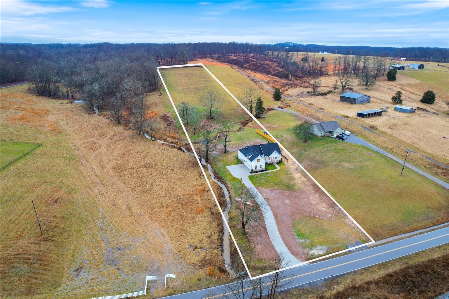 1788 Old Gallatin Road Portland, TN 37148 - Photo 6 of 52 Gallery Image 6