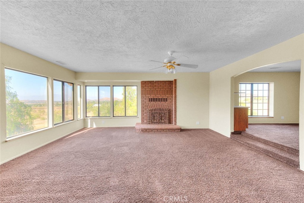 16770 Rocky Glen Road Perris, CA 92570 - Photo 16 of 79 Master bedroom