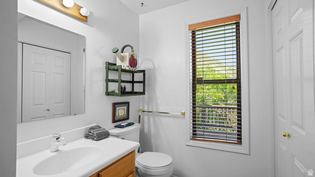 335 Jungfrau Hill Road Midway, UT 84049 - Photo 26 of 34 Bathroom featuring vanity and toilet