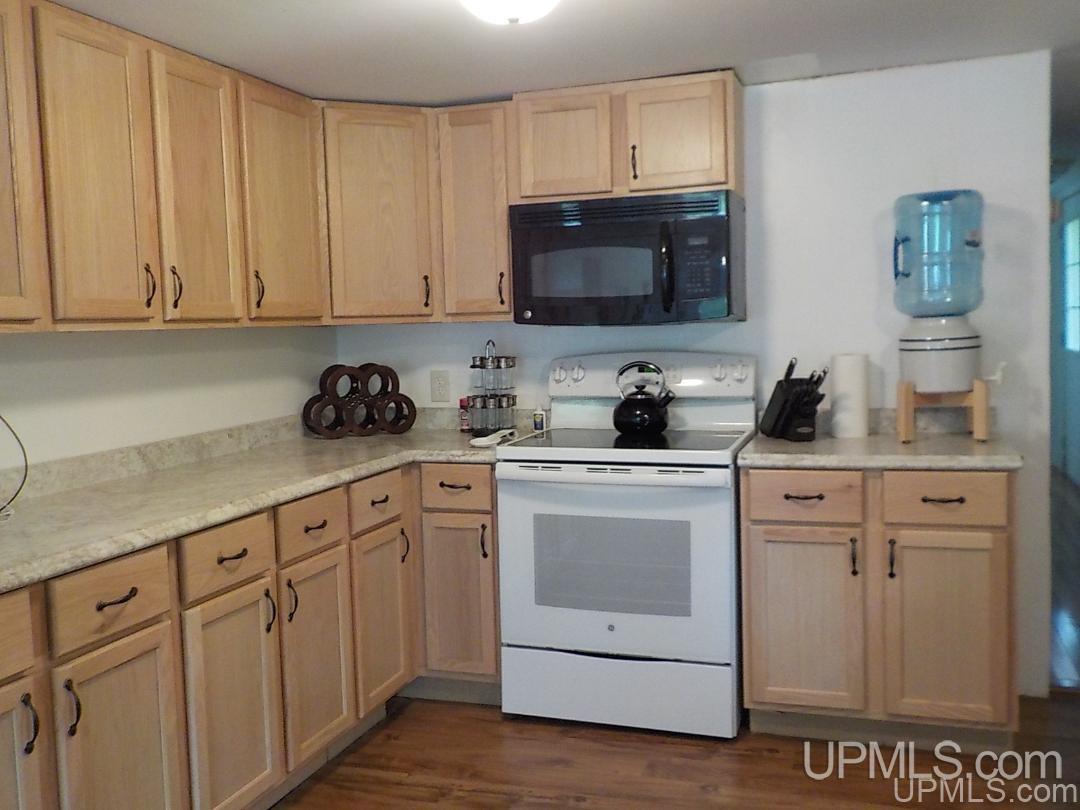 171 Swan Lake Road Crystal Falls, MI 49920 - Photo 2 of 27