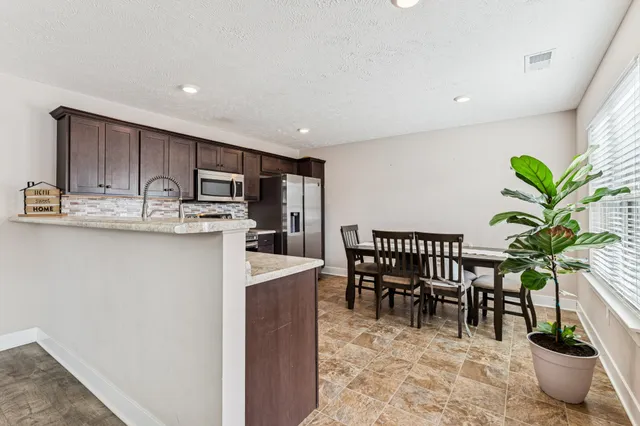 $365,000 | 2212 Red Barn Road, Christiana, TN 37037