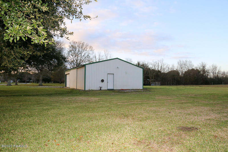 1828 Robert Road Erath, LA 70533 - Photo 11 of 32 IMG_2112