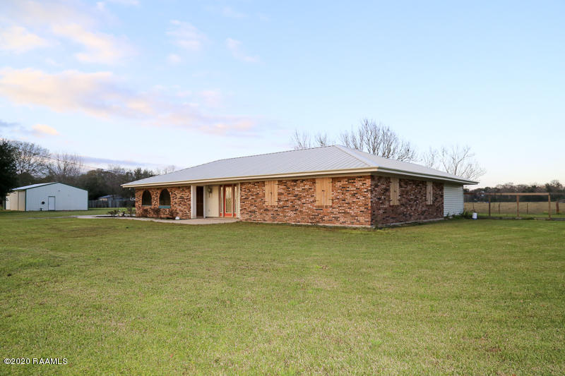 1828 Robert Road Erath, LA 70533 - Photo 8 of 32 IMG_2109
