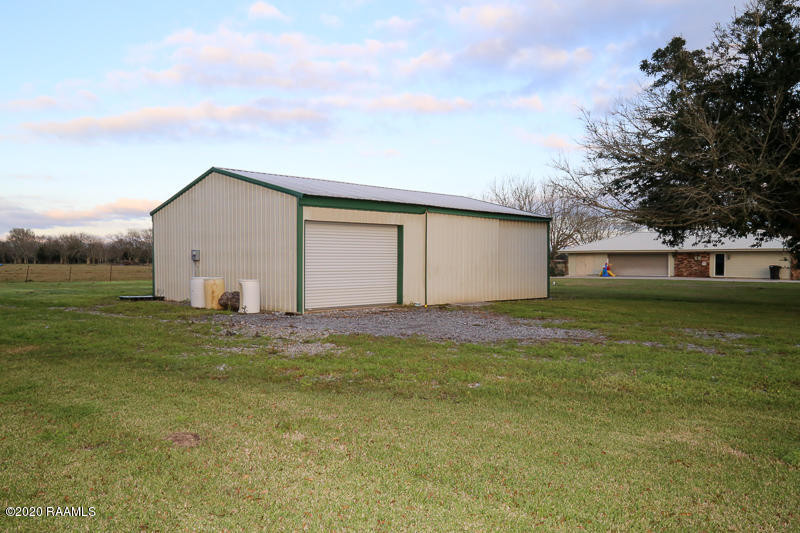 1828 Robert Road Erath, LA 70533 - Photo 10 of 32 IMG_2111