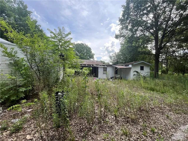 $48,900 | 606 North 1 Street, Creighton, MO 64739