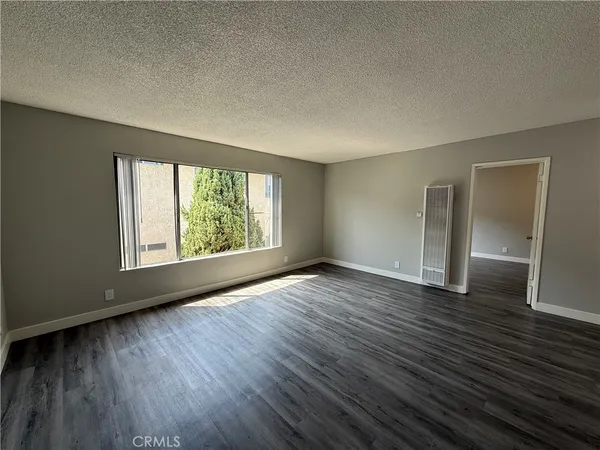 $1,695 | 13717 Chadron Avenue, Unit 20, Hawthorne, CA 90250