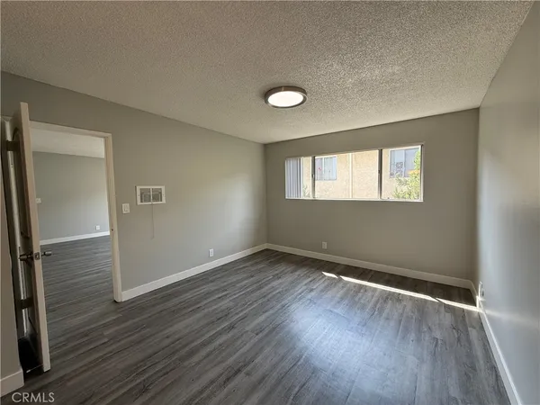 $1,695 | 13717 Chadron Avenue, Unit 20, Hawthorne, CA 90250