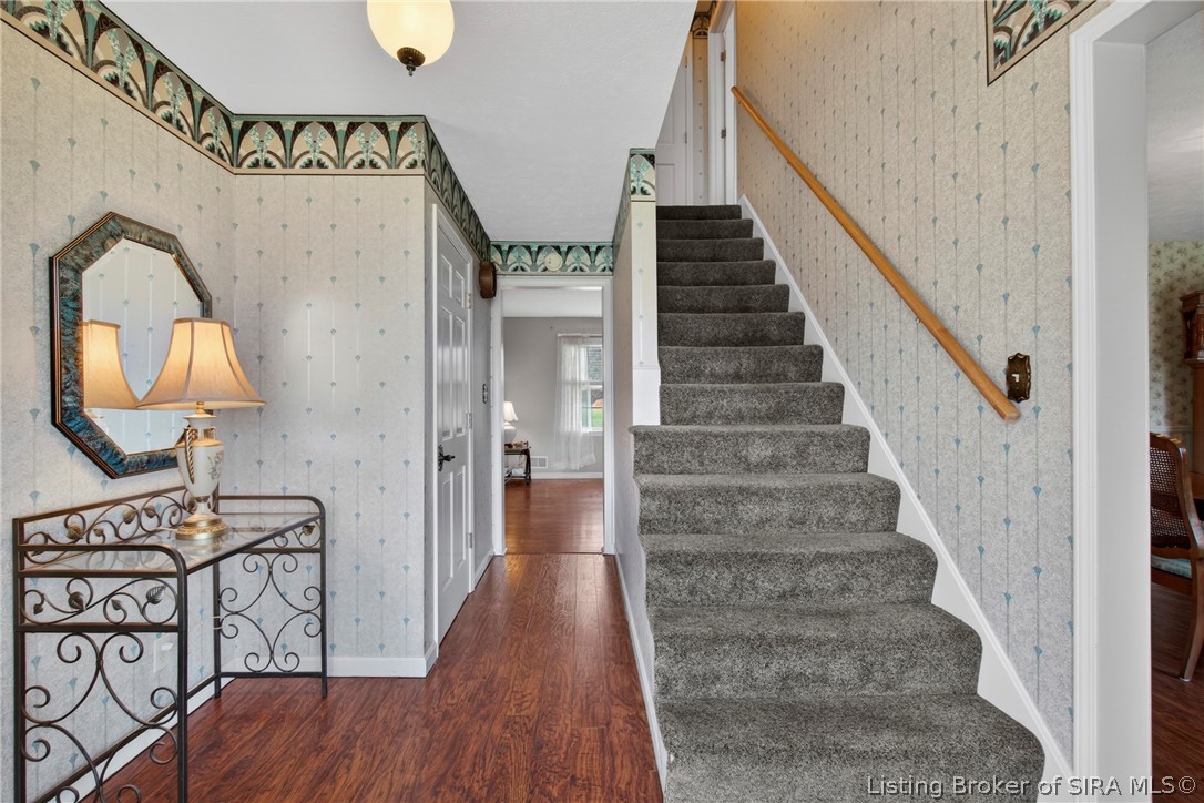 9657 Tom Evans Road Greenville, IN 47124 - Photo 11 of 32