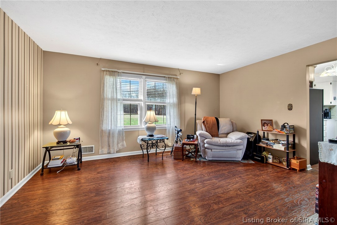 9657 Tom Evans Road Greenville, IN 47124 - Photo 14 of 32