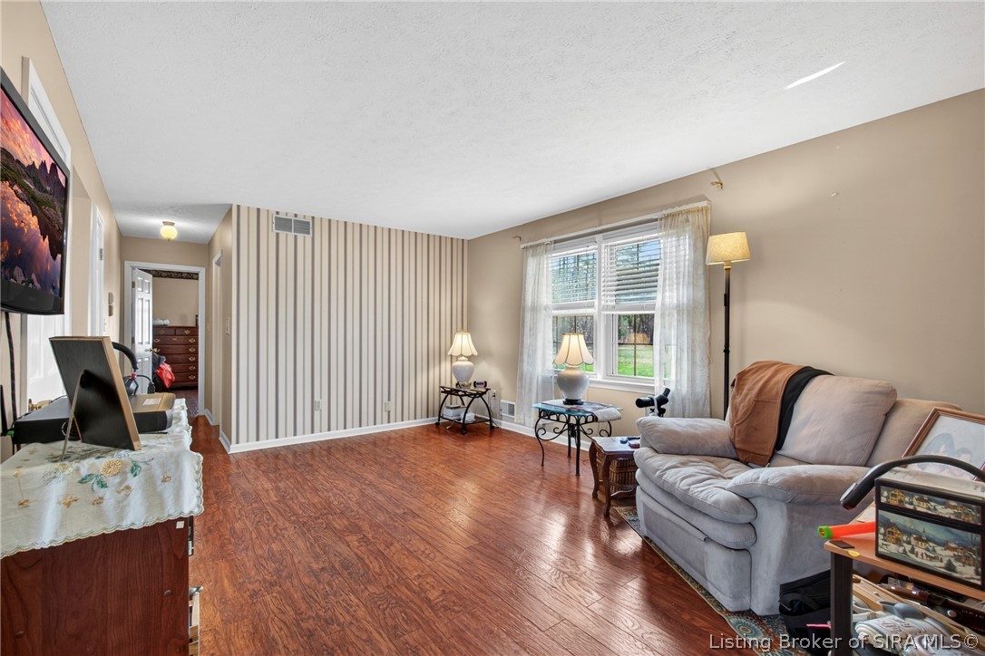 9657 Tom Evans Road Greenville, IN 47124 - Photo 15 of 32