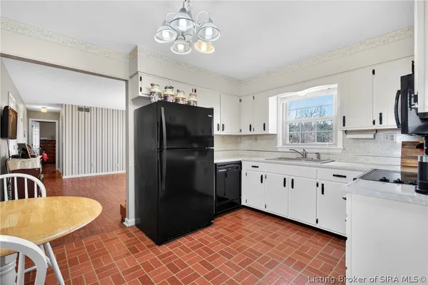 $500,000 | 9657 Tom Evans Road, Greenville, IN 47124