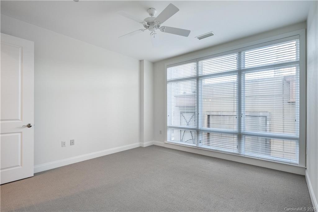 230 South Tryon Street, Unit 511 Charlotte, NC 28202 - Photo 12 of 30