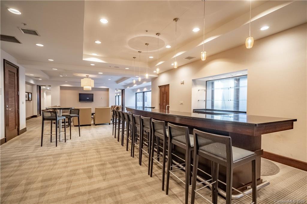 230 South Tryon Street, Unit 511 Charlotte, NC 28202 - Photo 27 of 30
