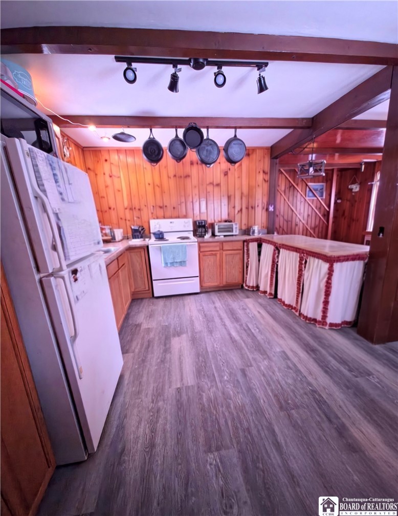 4490 Waugh Brook Road Ward, NY 14880 - Photo 6 of 16 Kitchen