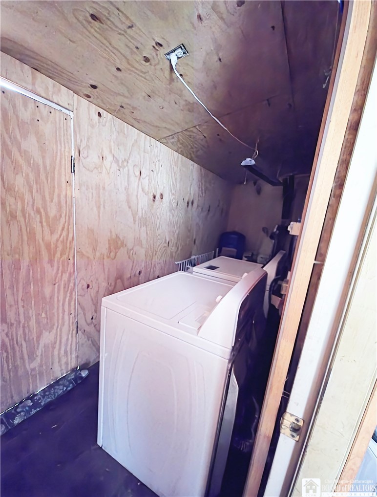 4490 Waugh Brook Road Ward, NY 14880 - Photo 9 of 16 Laundry room