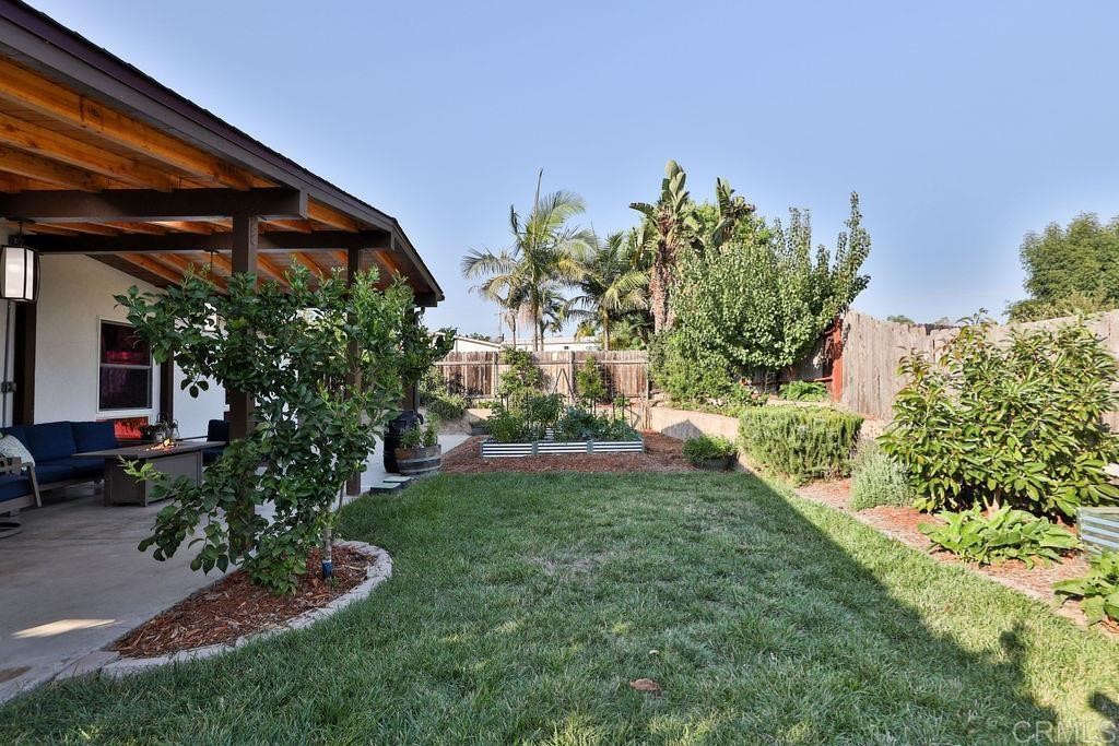 3573 Chasewood Drive San Diego, CA 92111 - Photo 49 of 57 a view of a backyard with plants