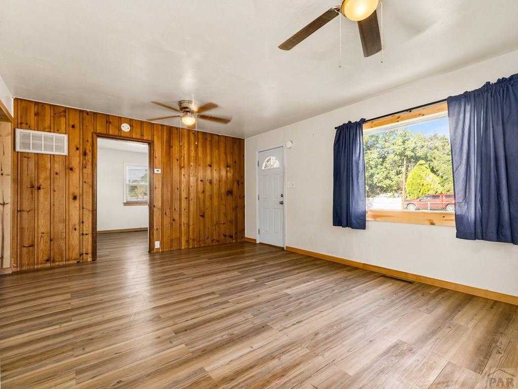 161 Baxter Road Pueblo, CO 81006 - Photo 5 of 26