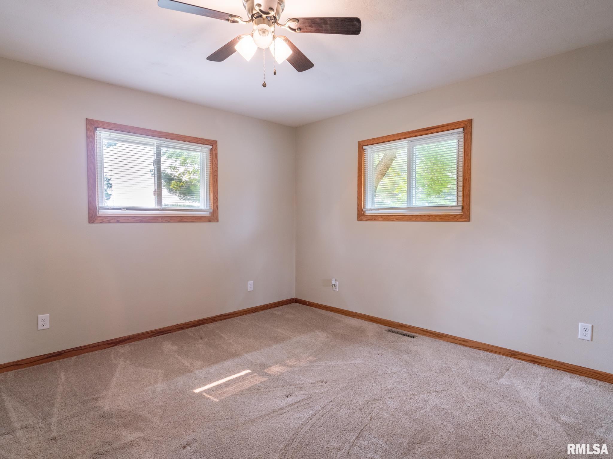 7325 West Lancaster Road Peoria, IL 61607 - Photo 33 of 60