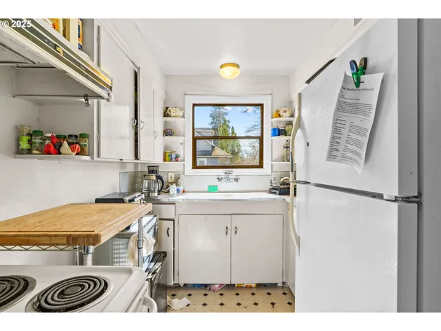 $895,000 | 508 East 14th Avenue, Eugene, OR 97401