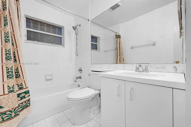 $465,000 | 3110 Northwest 203rd Terrace, Miami Gardens, FL 33056