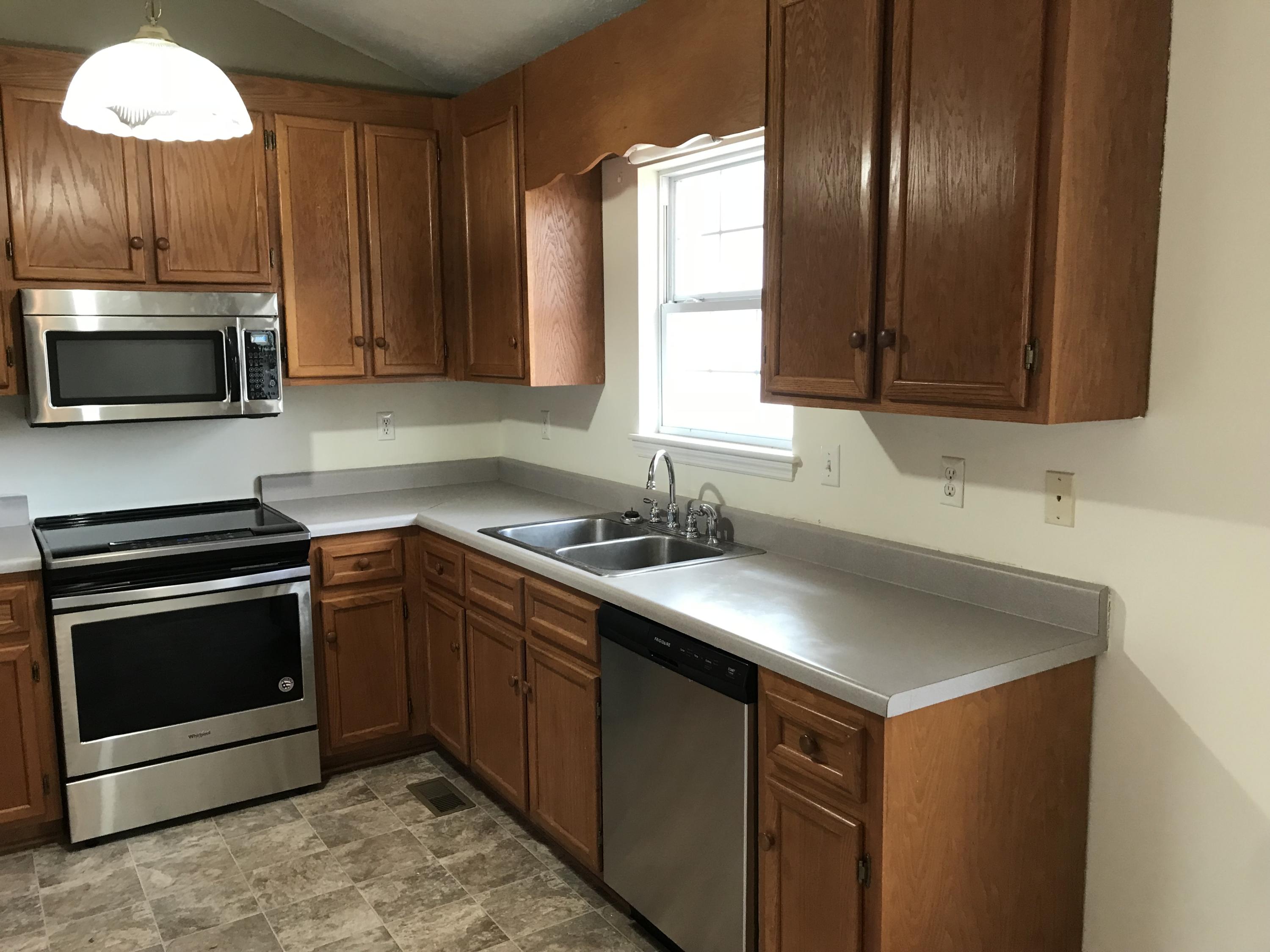 1231 Misty Ridge Lane Montvale, VA 24122 - Photo 7 of 8 kitchen2