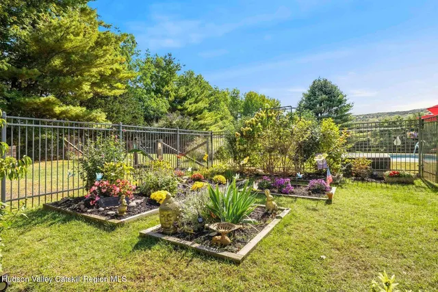 $1,850,000 | 9 Cooper Lake Road, Woodstock, NY 12409