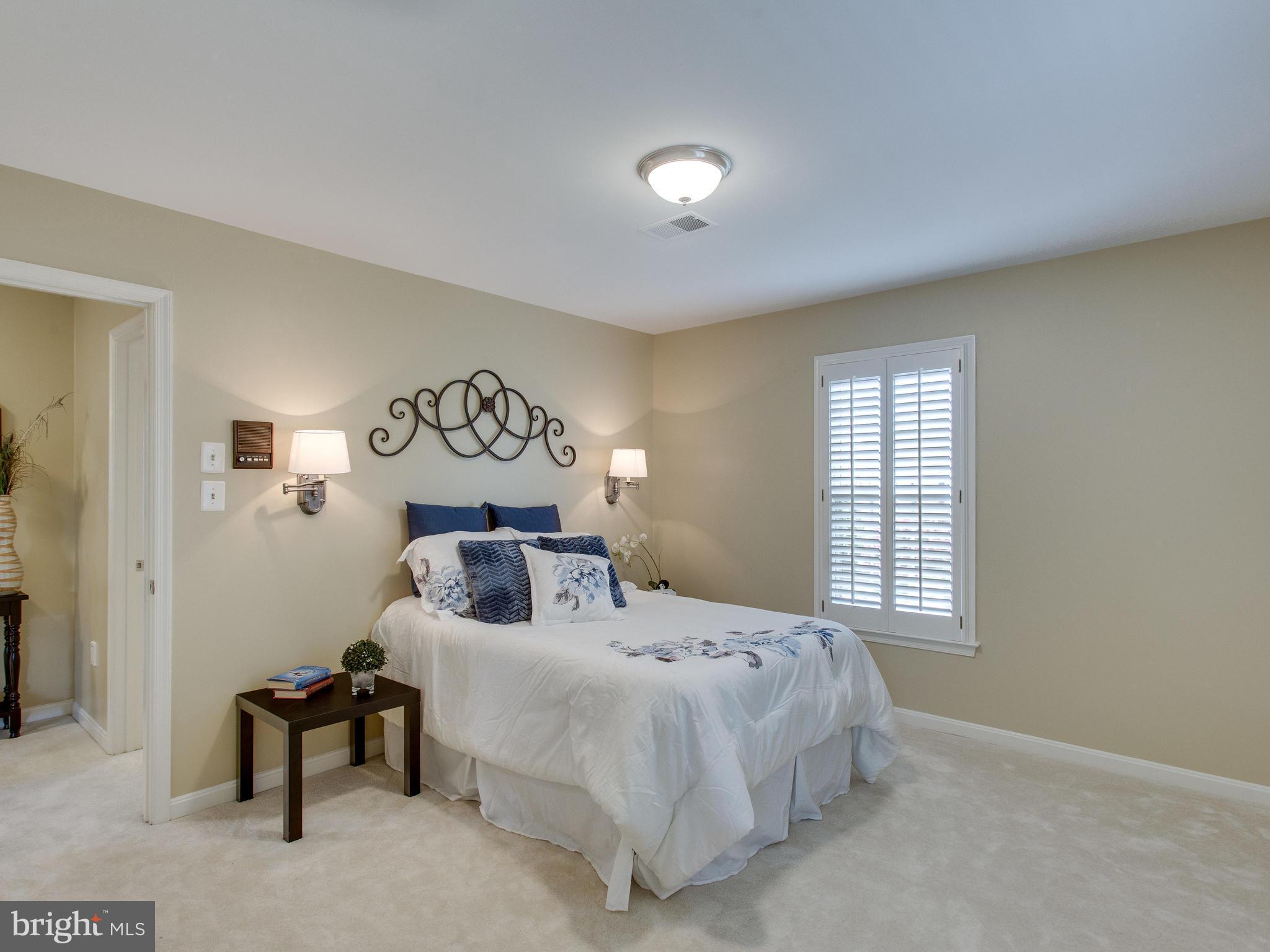 6565 Forsythia Street Springfield, VA 22150 - Photo 19 of 30 Second Bedroom