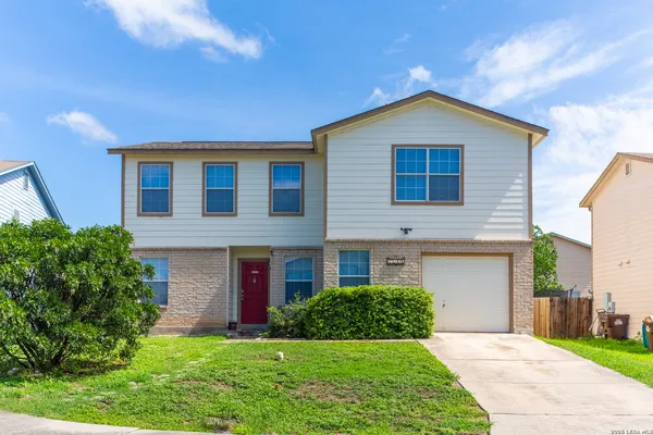$2,100 | 7711 Windview Way, San Antonio, TX 78244