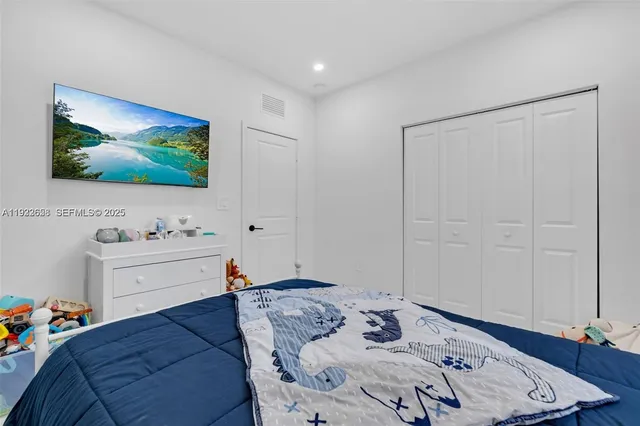 $3,900 | 11939 Southwest 241 Terrace, Homestead, FL 33032