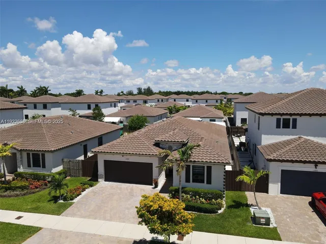 $3,900 | 11939 Southwest 241 Terrace, Homestead, FL 33032