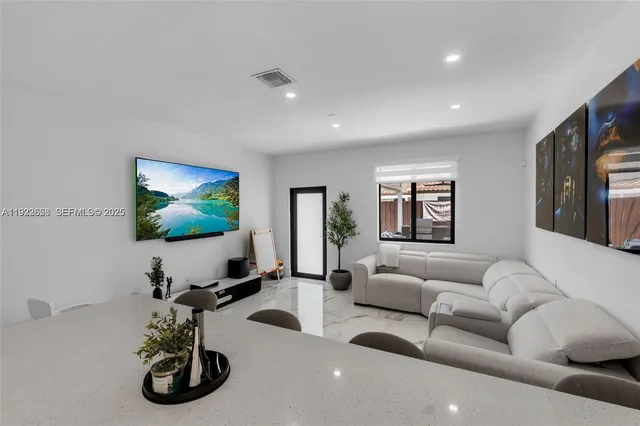 $3,900 | 11939 Southwest 241 Terrace, Homestead, FL 33032