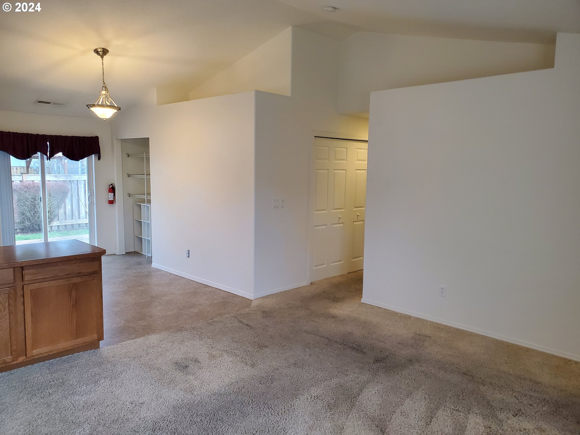 1555 South 57th Place Springfield, OR 97478 - Photo 14 of 39 Gallery Image 14