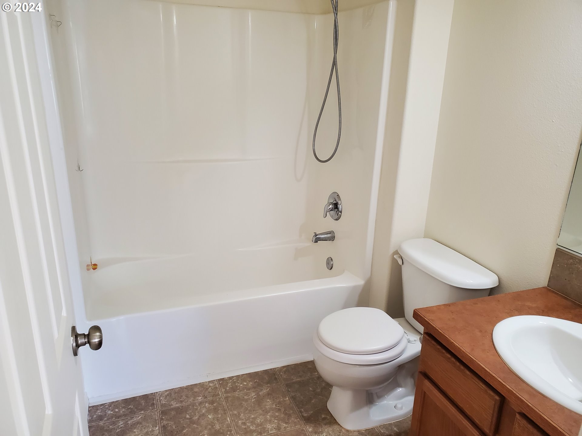 1555 South 57th Place Springfield, OR 97478 - Photo 21 of 39 Gallery Image 21