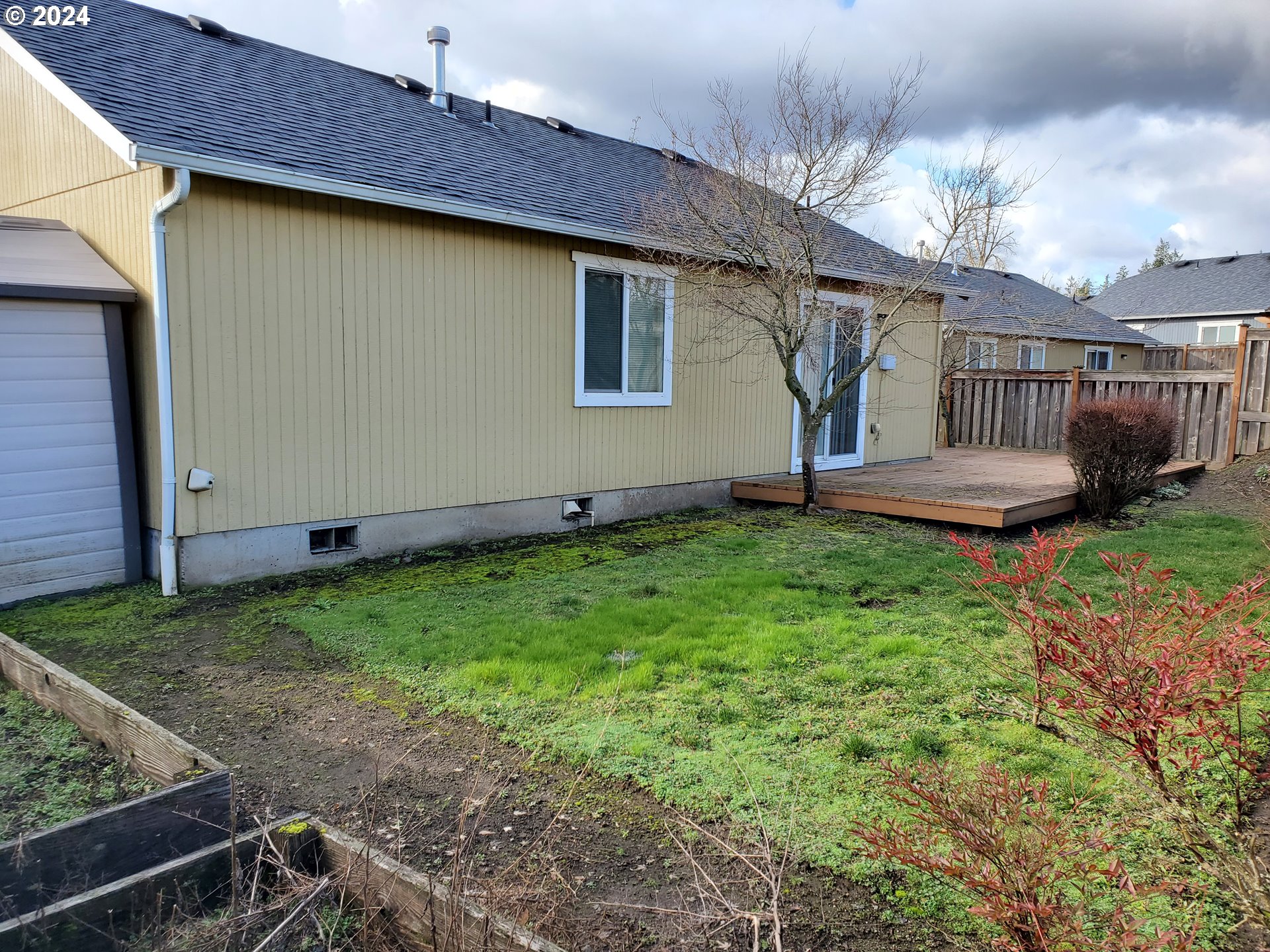 1555 South 57th Place Springfield, OR 97478 - Photo 32 of 39 Gallery Image 32
