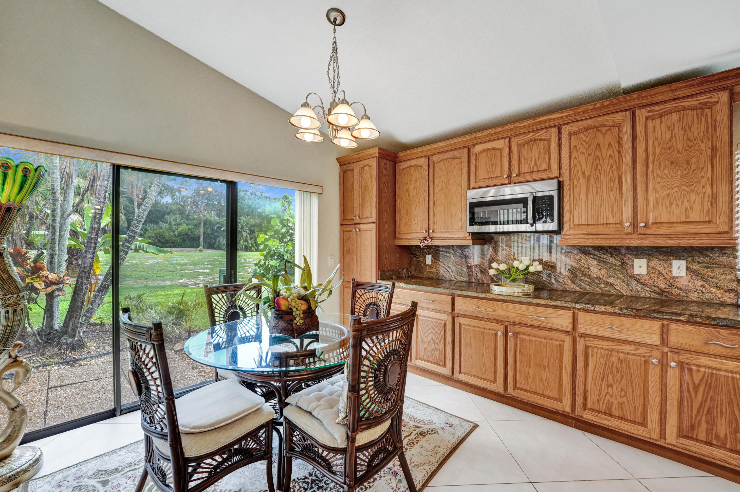 11111 Highland Circle Boca Raton, FL 33428 - Photo 14 of 49 Kitchen