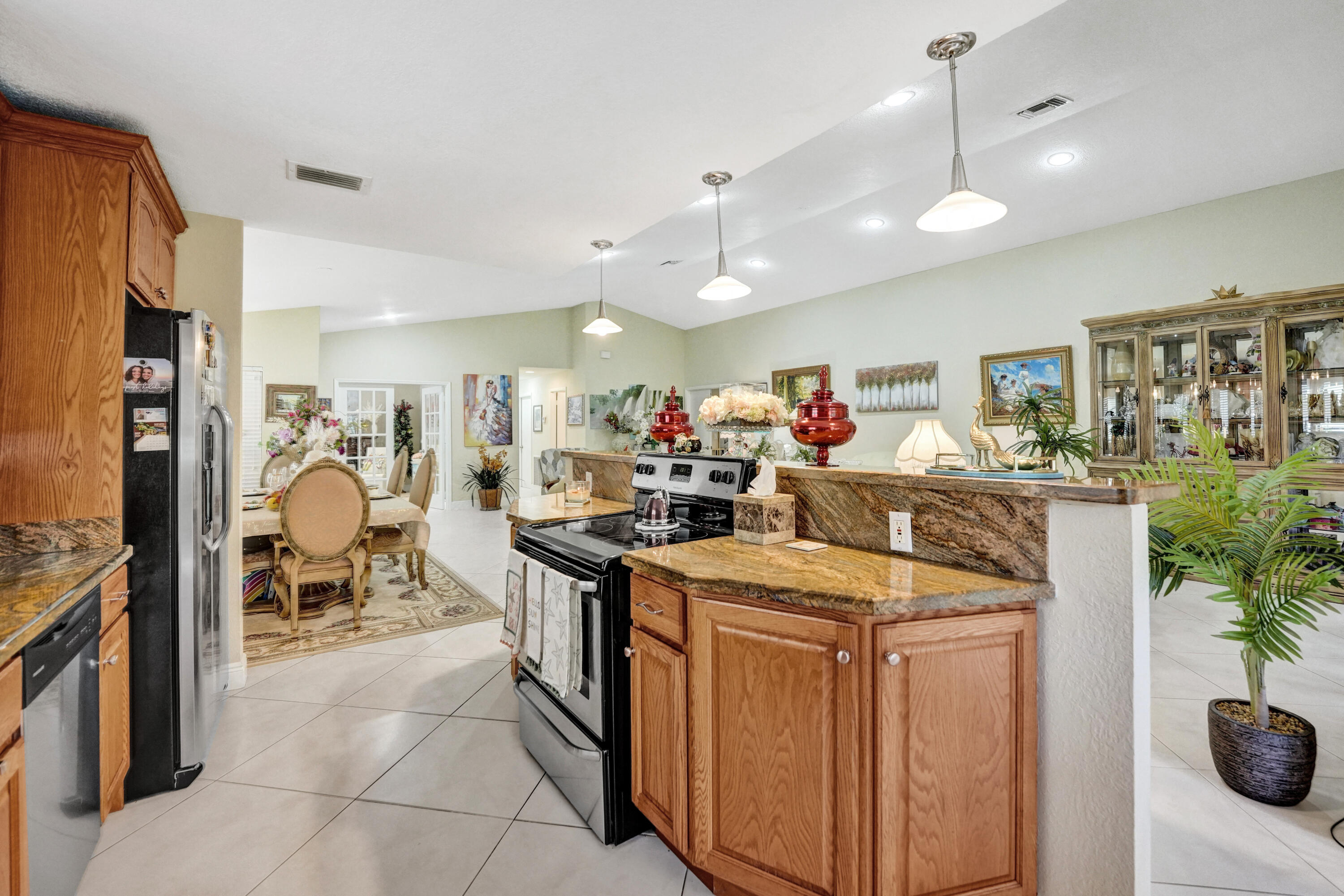 11111 Highland Circle Boca Raton, FL 33428 - Photo 18 of 49 Kitchen