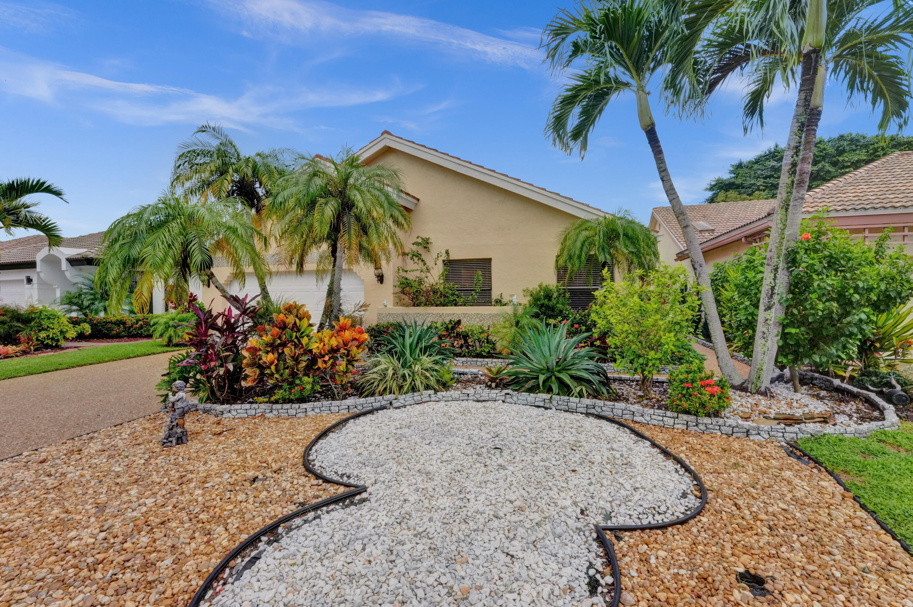 11111 Highland Circle Boca Raton, FL 33428 - Photo 3 of 49 Front of House