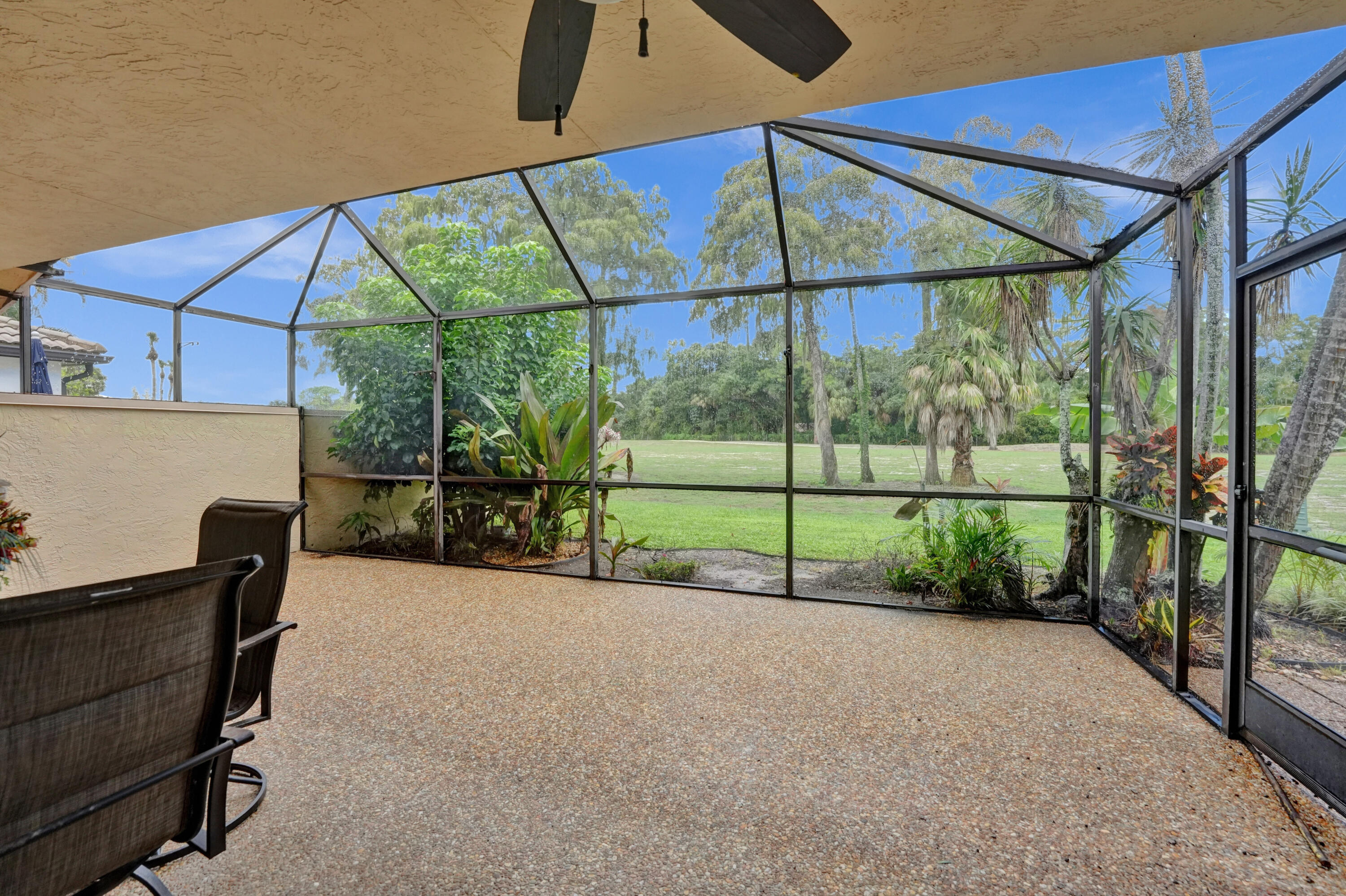 11111 Highland Circle Boca Raton, FL 33428 - Photo 33 of 49 Patio