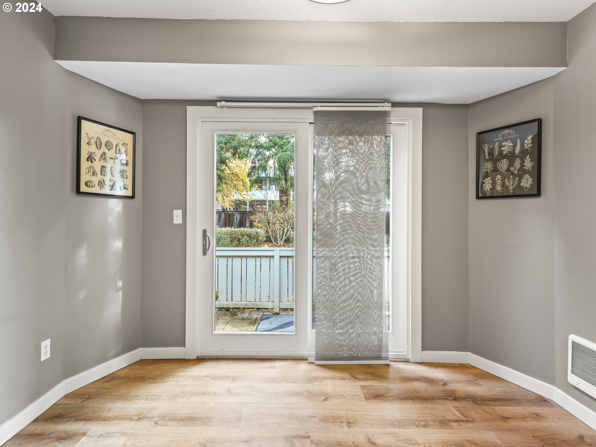 2531 Southwest Spring Garden Street, Unit 17 Portland, OR 97219 - Photo 15 of 38 Gallery Image 15