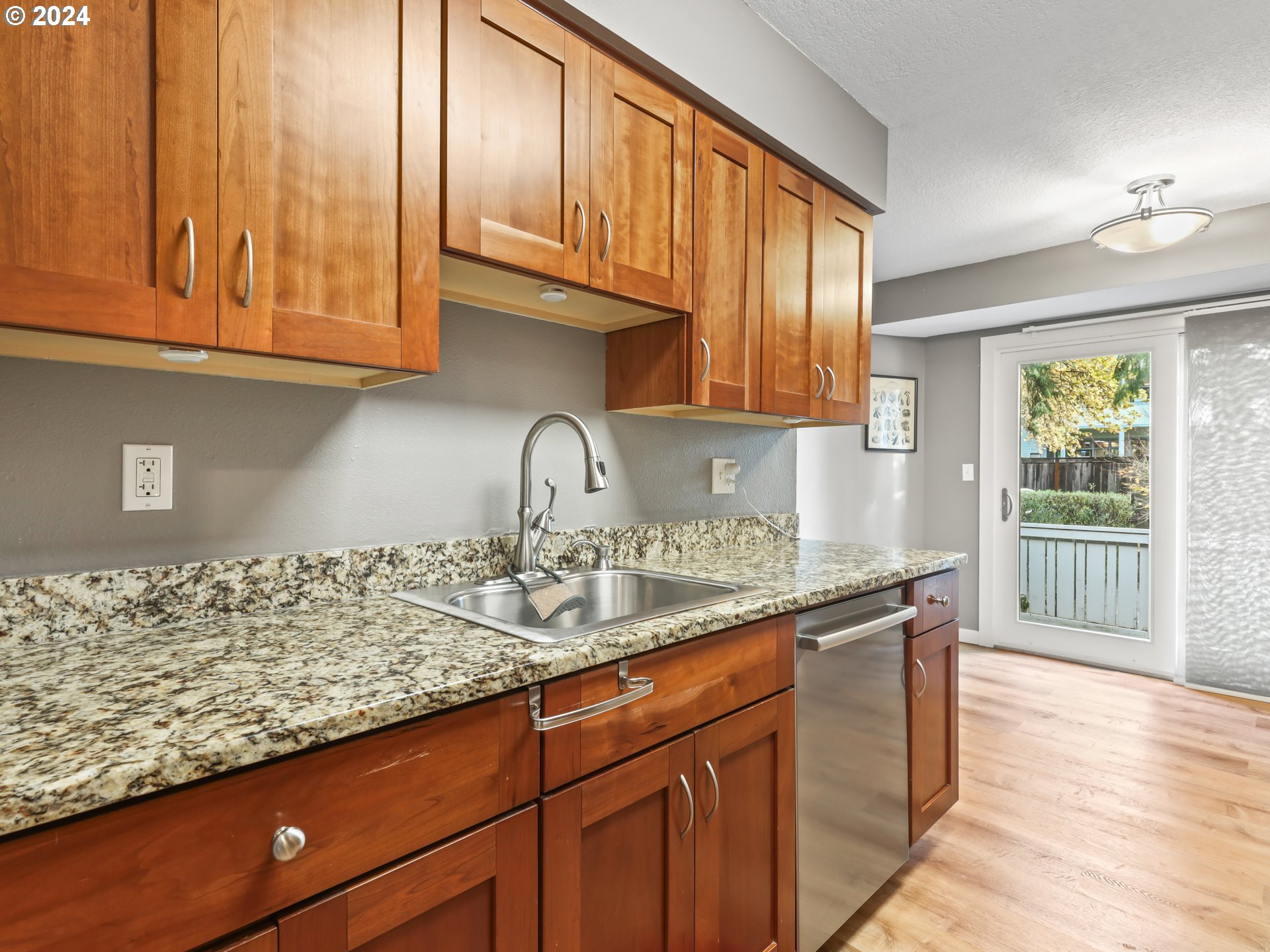 2531 Southwest Spring Garden Street, Unit 17 Portland, OR 97219 - Photo 18 of 38 Gallery Image 18