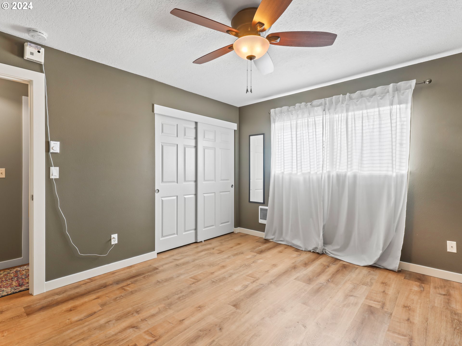 2531 Southwest Spring Garden Street, Unit 17 Portland, OR 97219 - Photo 27 of 38 Gallery Image 27