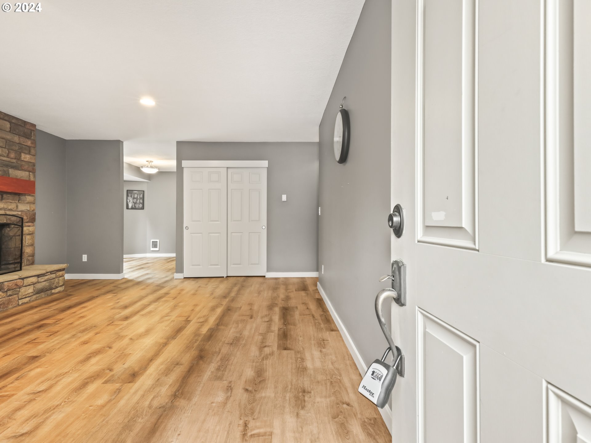 2531 Southwest Spring Garden Street, Unit 17 Portland, OR 97219 - Photo 7 of 38 Gallery Image 7