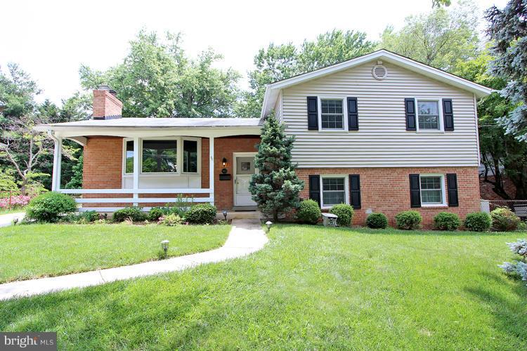 9817 Belhaven Road Bethesda, MD 20817 - Photo 2 of 22 Exterior (Front)