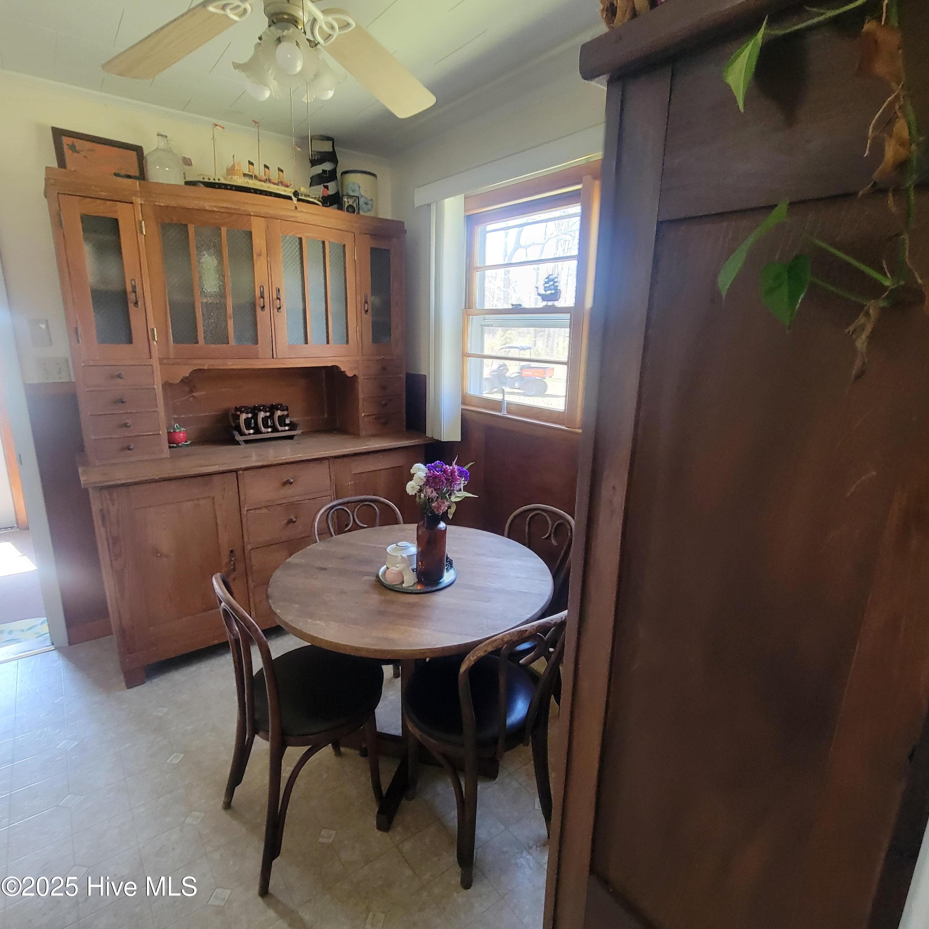 608 Harrell Road Burgaw, NC 28425 - Photo 10 of 18 20250328_122035