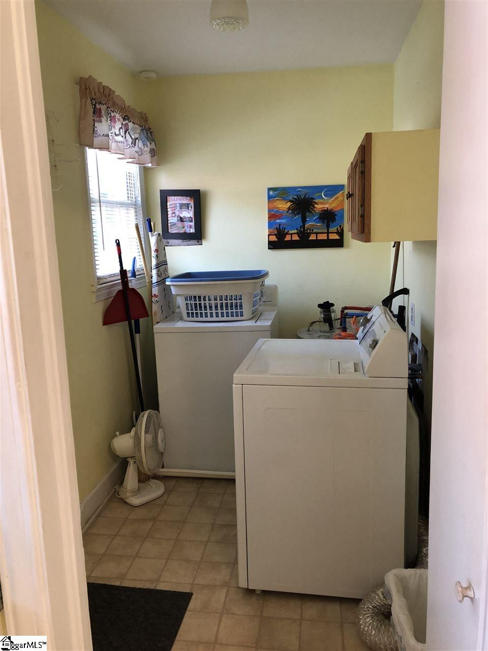 1700 Cedar Lane Road Greenville, SC 29617 - Photo 19 of 20 Gallery Image 19